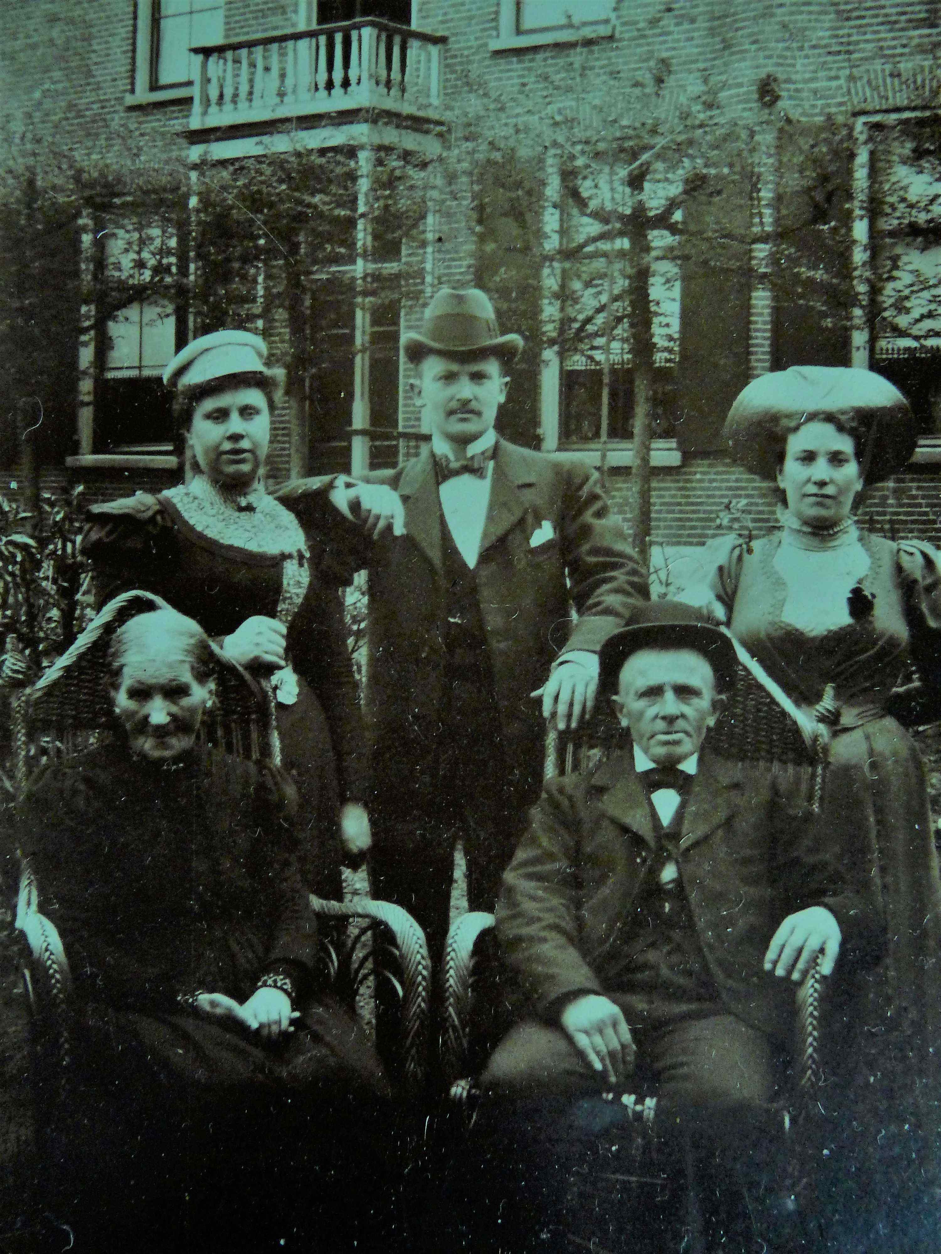 Ytzen Dirks en Wytske van Eizenga Willy Cornelis Elly