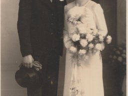 Huwelijk Karsjen Y. Tamminga N140 en Pietje Bruinsma foto 1938