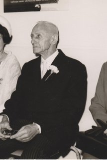 ytzen_k_n14_met_dochter_hiltje_en_dirkje_huwelijk_hiltje_1968_1_20120401_1649586377