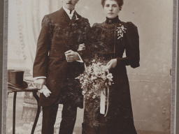 Huwelijk Benjamin Tamminga en Wietske Lettinga N.24 foto 1905 